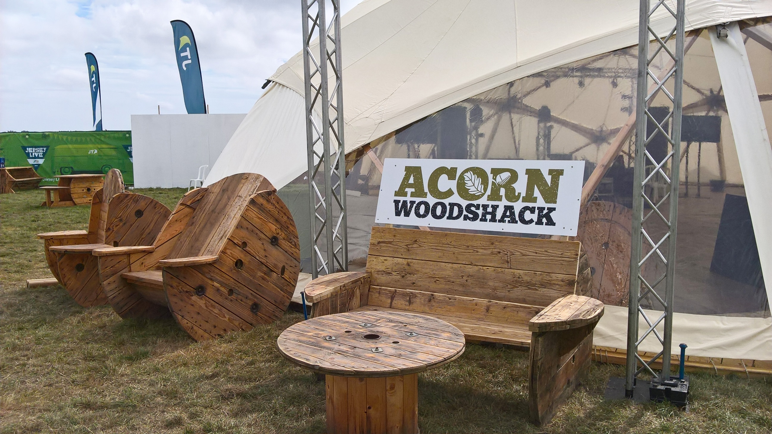 woodshack_2.jpg